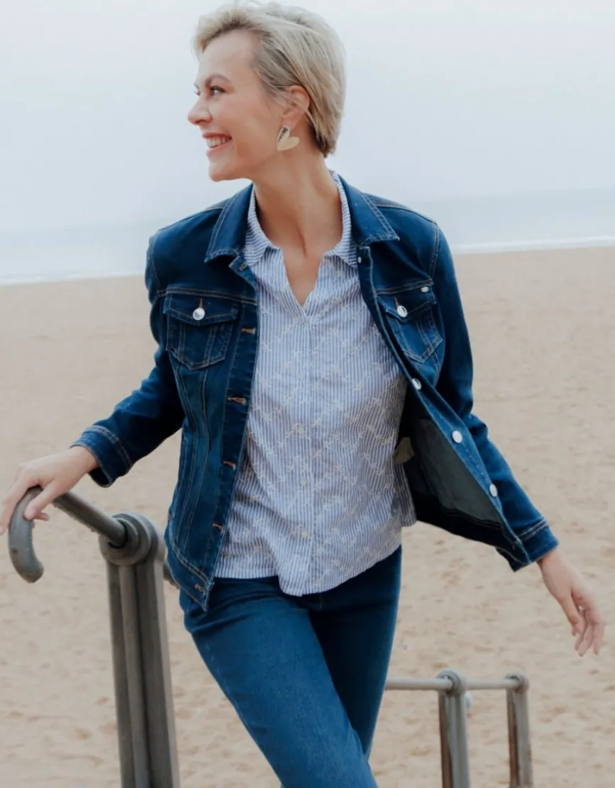 Chemisier brodé bleu ciel