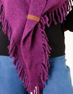 Poncho violet