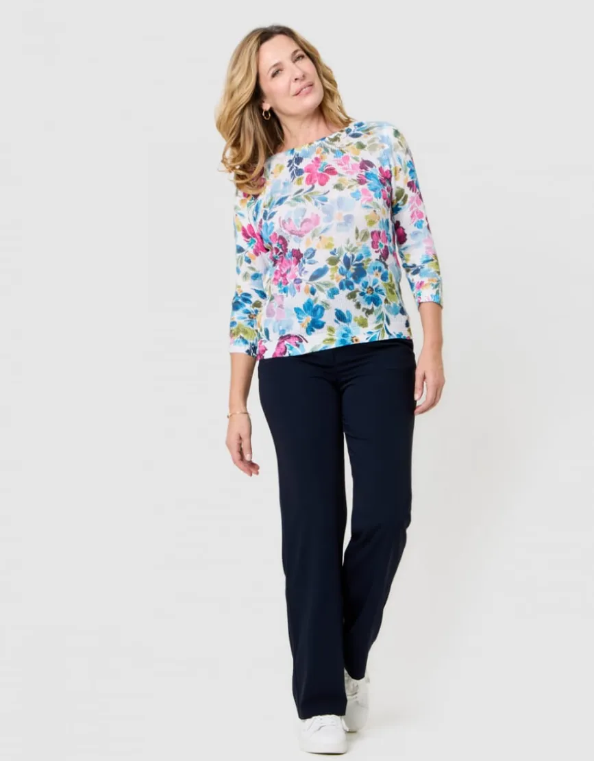 Pull ajouré motif blanc