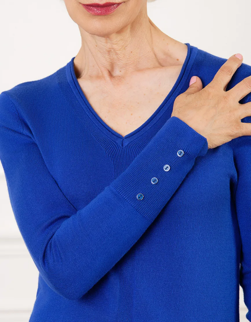 Pull col V bleu roi