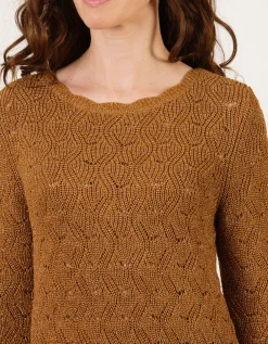 Pull ocre ajouré