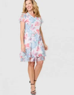Robe dentelle motif blanc