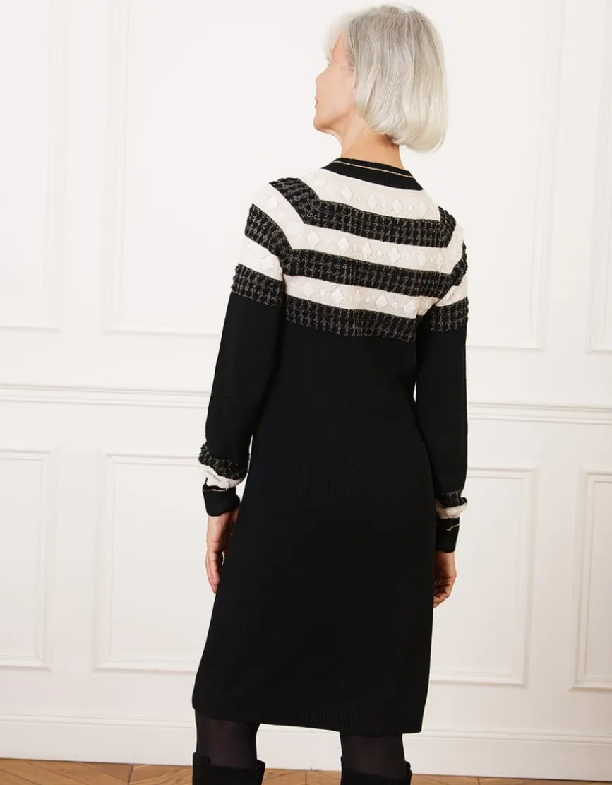 Robe pull noire fantaisie
