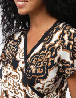 T-shirt chic cache coeur