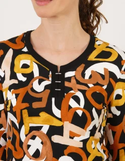 T-shirt noir motif marron